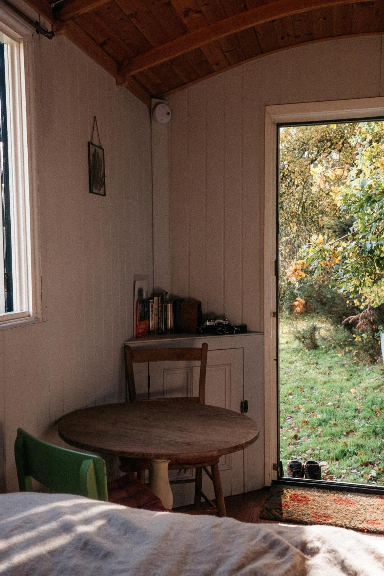Campsite Beautiful, Secluded Shepherd's Hut In The National Park Rake